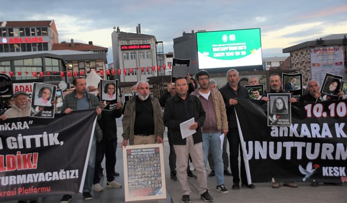 10 Ekim Ankara Gar katliamının 10. yıldönümü Çorum'da anıldı (2)