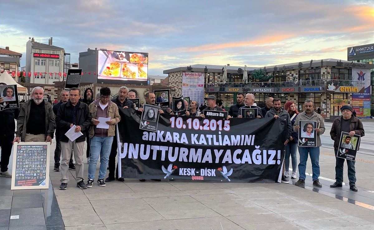 10 Ekim Ankara Gar katliamının 10. yıldönümü Çorum'da anıldı (2)