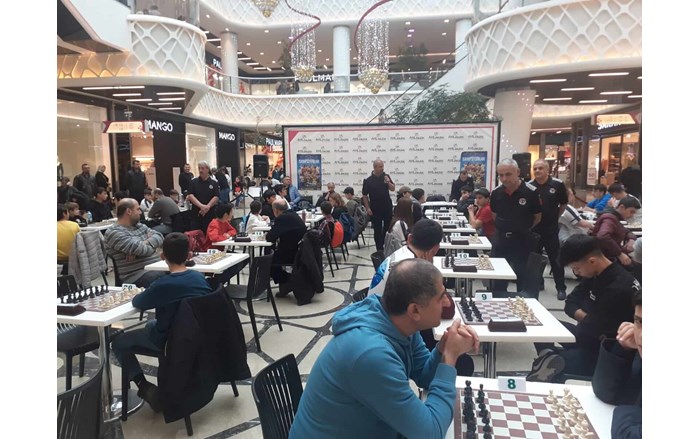 10 Ocak Gazeteciler Günü Yıldırım Satranç Turnuvası (1)