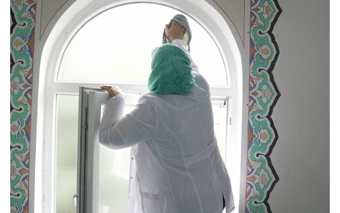 100 bin m2 alanda ibadethane temizliği yapıldı