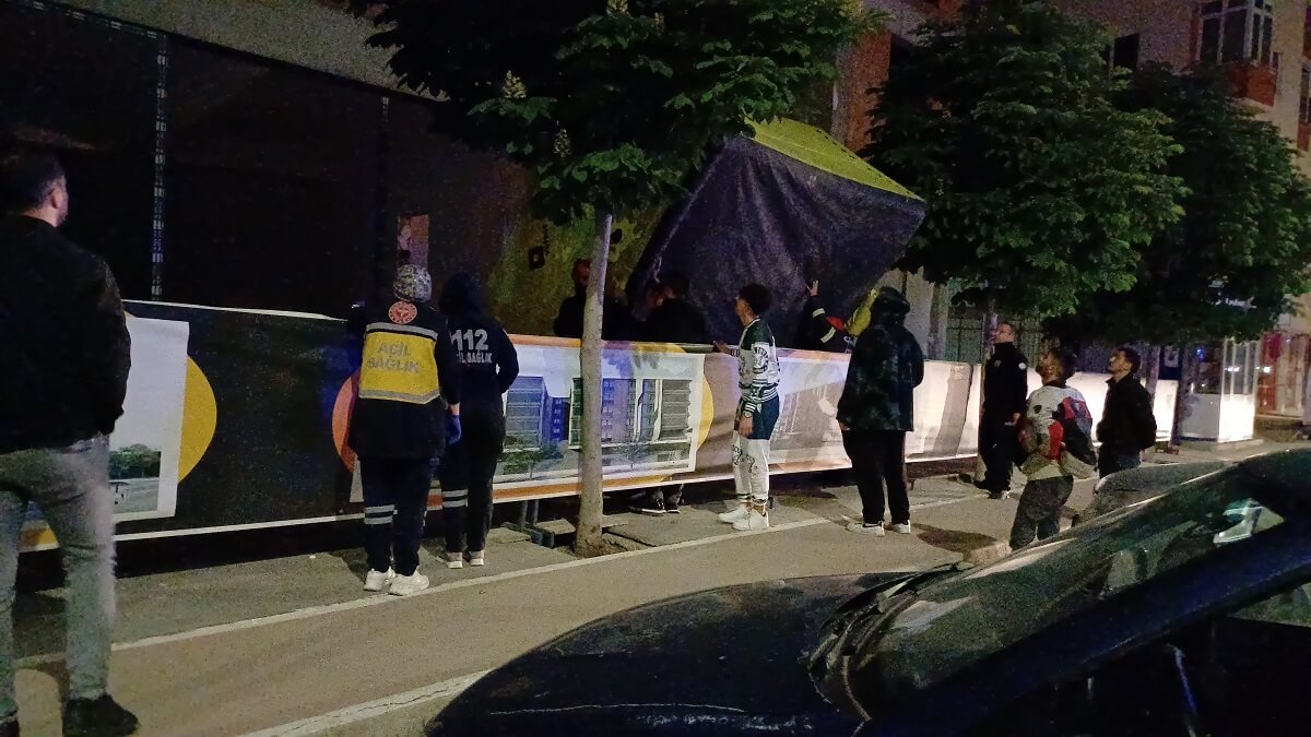 18 yaşındaki genç kızın, girişimini polis engelledi (2)