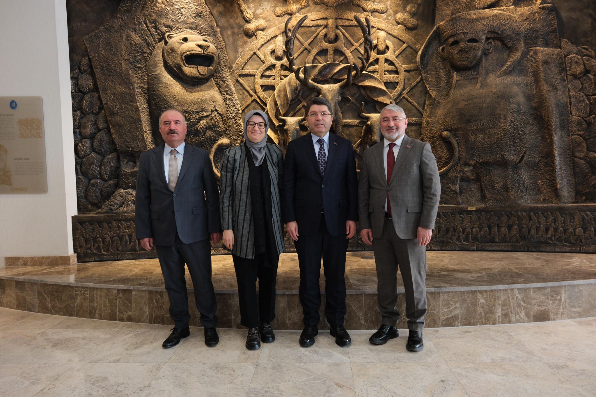 Adalet Bakanı Yılmaz Tunç, Çorum Belediyesini ziyaret etti (6)