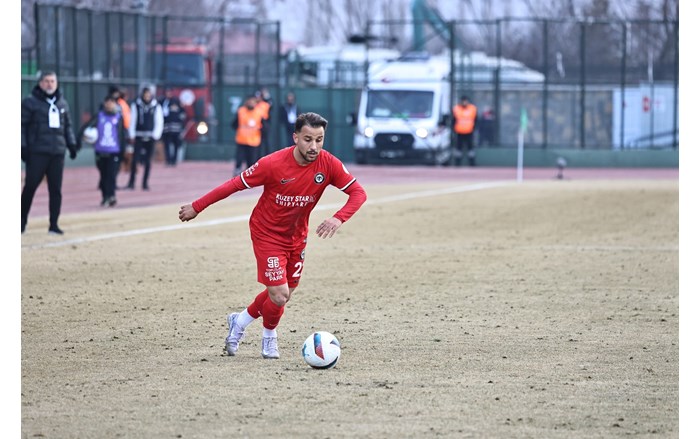 Ahlatcı Çorum FK, Iğdır'a 1 0 yenildi (9)