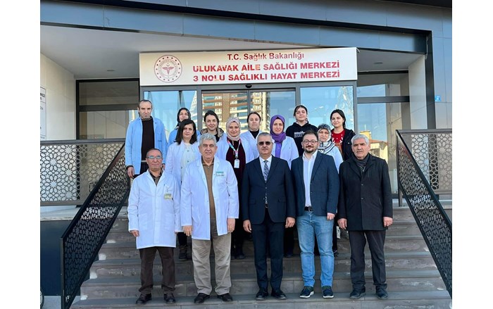 Ahlatcı, Ulukavak Mahallesinde Sağlıklı Yaşam Merkezi’ni ziyaret etti