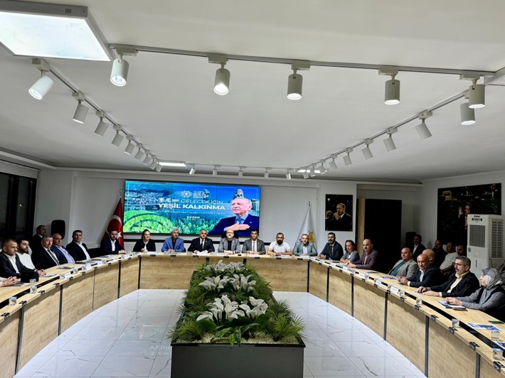 AK Parti Çevre ve Şehircilik Politikaları Başkan Yardımcısı İstanbul Milletvekili Oğuz Üçüncü, Çorum'da İklim Yasasını anlattı (1)