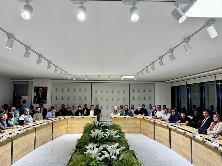 AK Parti Çevre ve Şehircilik Politikaları Başkan Yardımcısı İstanbul Milletvekili Oğuz Üçüncü, Çorum'da İklim Yasasını anlattı (2)