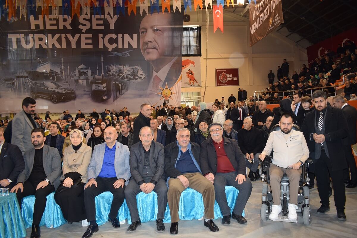 AK Parti Çorum Merkez İlçe Kongresi yapıldı (1)