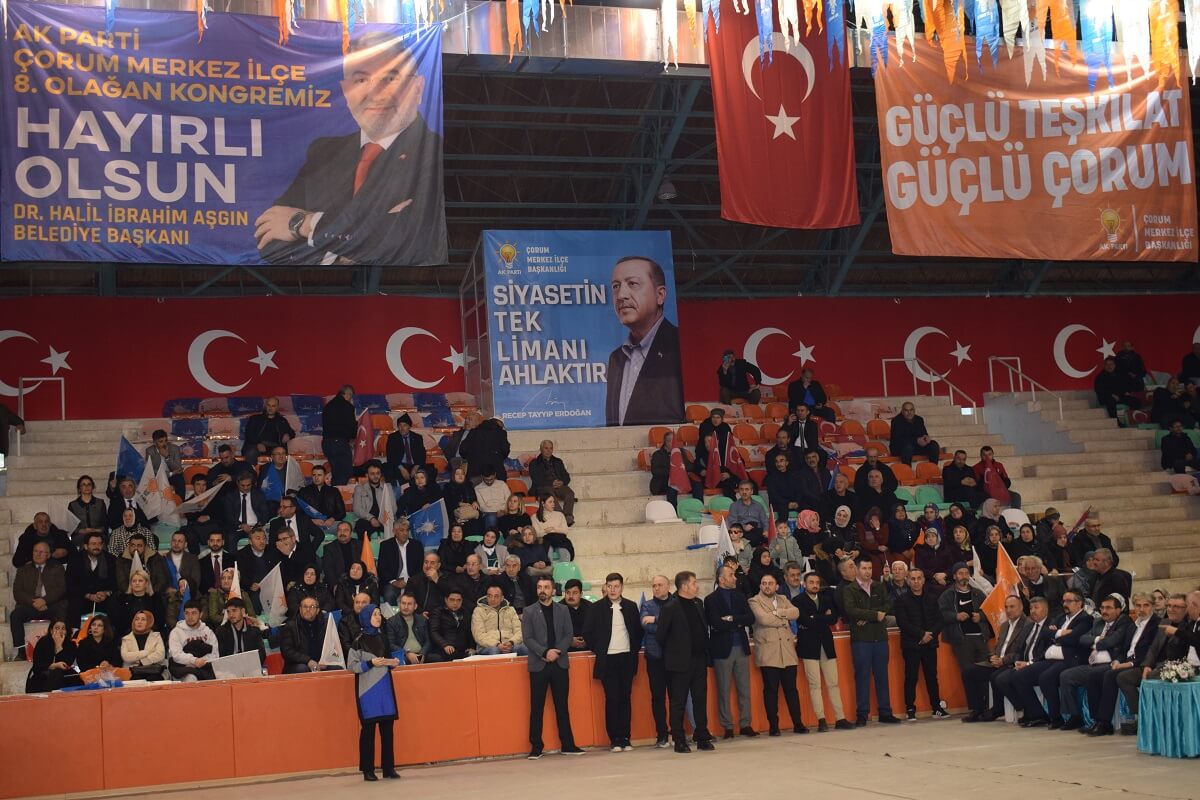 AK Parti Çorum Merkez İlçe Kongresine katılanlar (6)
