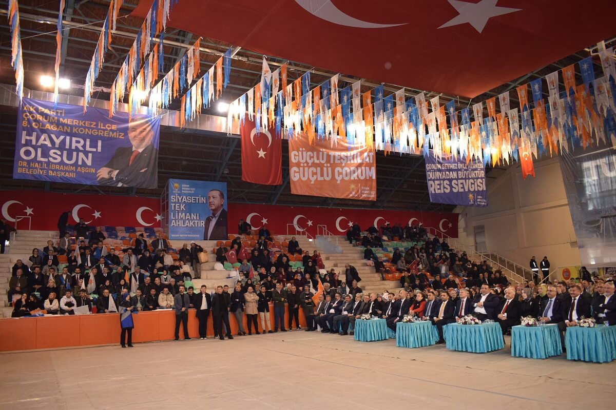 AK Parti Çorum Merkez İlçe Kongresine katılanlar (7)