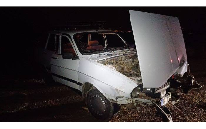 Alkollü olduğu belirlenen sürücü kaza yaptı, aracını bırakıp hastaneye gitti (5)