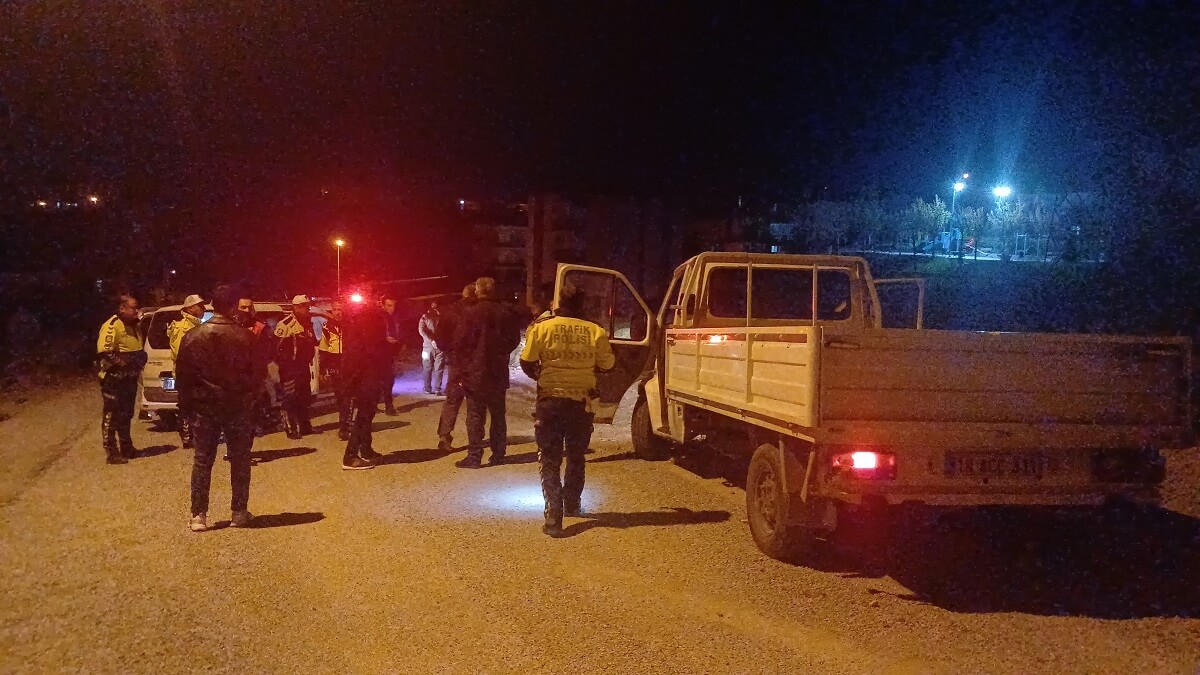 Alkollü sürücüye, trafik güvenliğini tehlikeye atmak suçundan 35 bin 505 lira idari para cezası uygulandı (2)