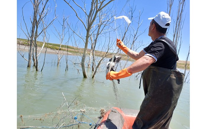 Amatör balıkçılık kurallarına aykırı davranan kişilere ise idari işlem uygulandı (1)