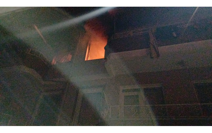 Apartman dairesindeki yangın paniğe neden oldu