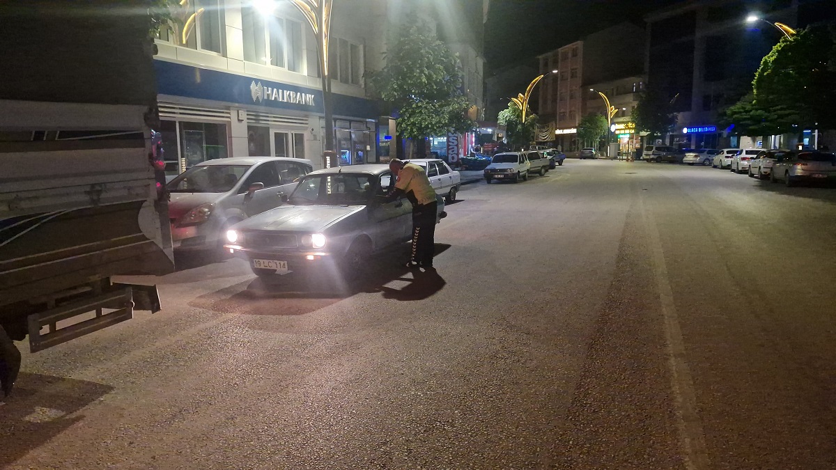 Araç sürücülerine toplam 86 bin 374 TL para cezası uygulanırken, 3 motosiklet trafikten men edildi (3)