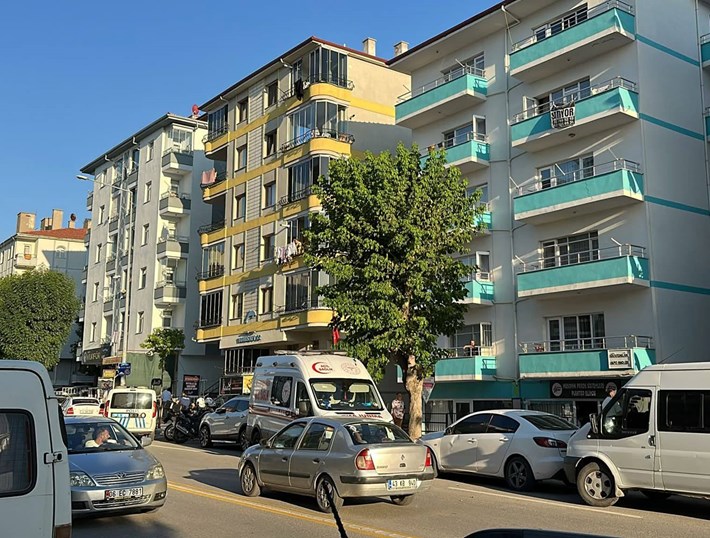 Ata Caddesinde meydana gelen olay derin üzüntüye neden oldu