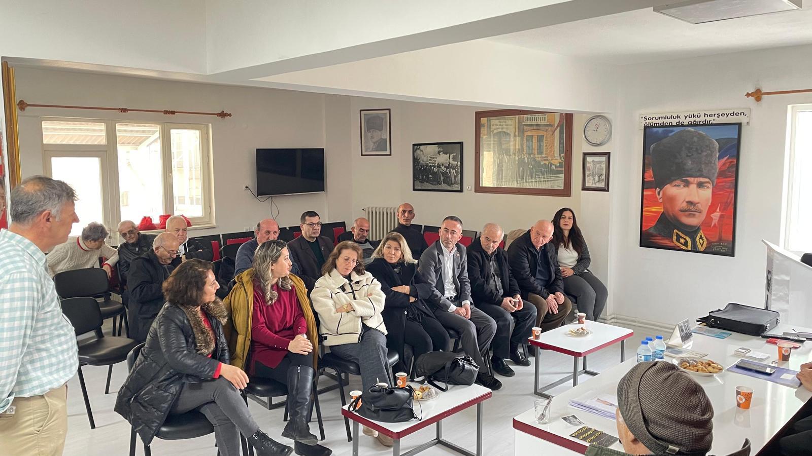 Atatürkçü Düşünce Derneği Çorum Şubesi, Uğur Mumcu için anma programı düzenledi (3)