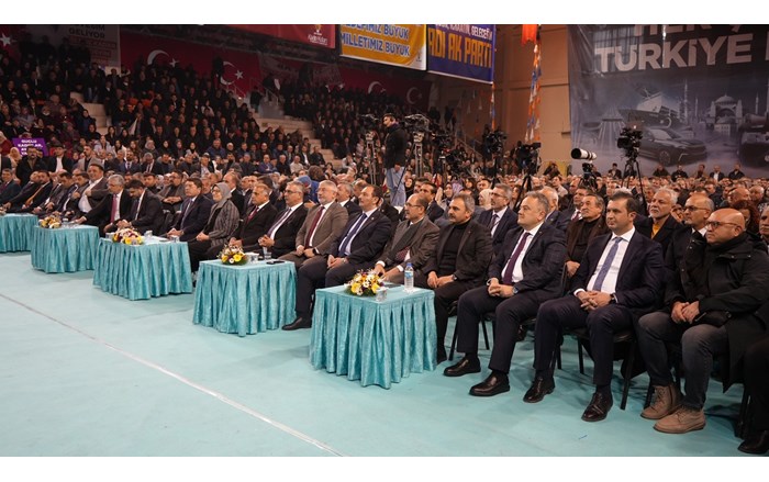 Bakan Tunç, AK Parti Çorum İl Kongresine katıldı