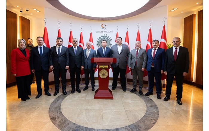 Bakan Tunç, Çorum Valiliğini ziyaret etti (2)