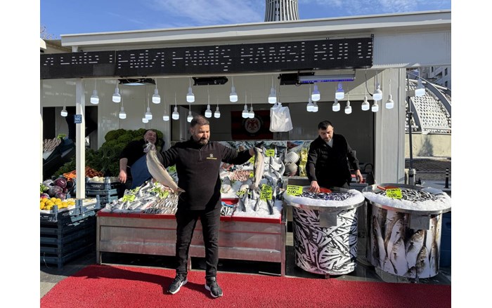 Balıkçı esnafı yeni yerinden memnun (2)