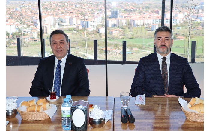 Başkan Muhsin Dere, Sungurlu'da yaptıkları 1 yıllık çalışmaları değerlendirdi (1)