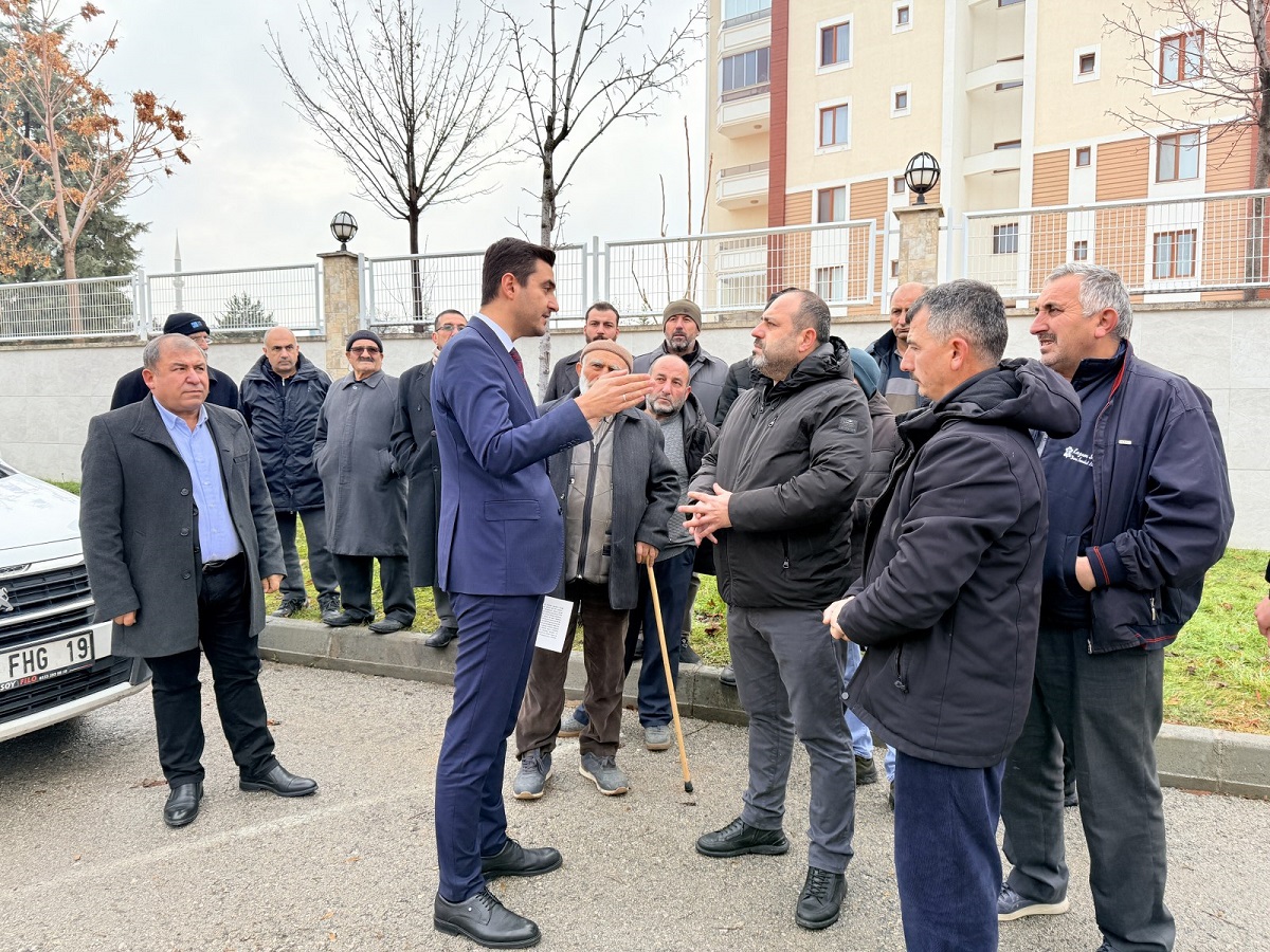 Belediye Başkan Yardımcısı Fatih Özüyağlı, Binevler'de kentsel dönüşüm çalışmalarını inceledi