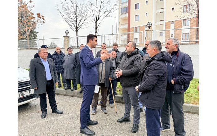 Belediye Başkan Yardımcısı Fatih Özüyağlı, Binevler'de kentsel dönüşüm çalışmalarını inceledi
