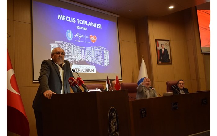 Belediye Başkanı Halil İbrahim Aşgın, gerilen ortamı zor yatıştırdı