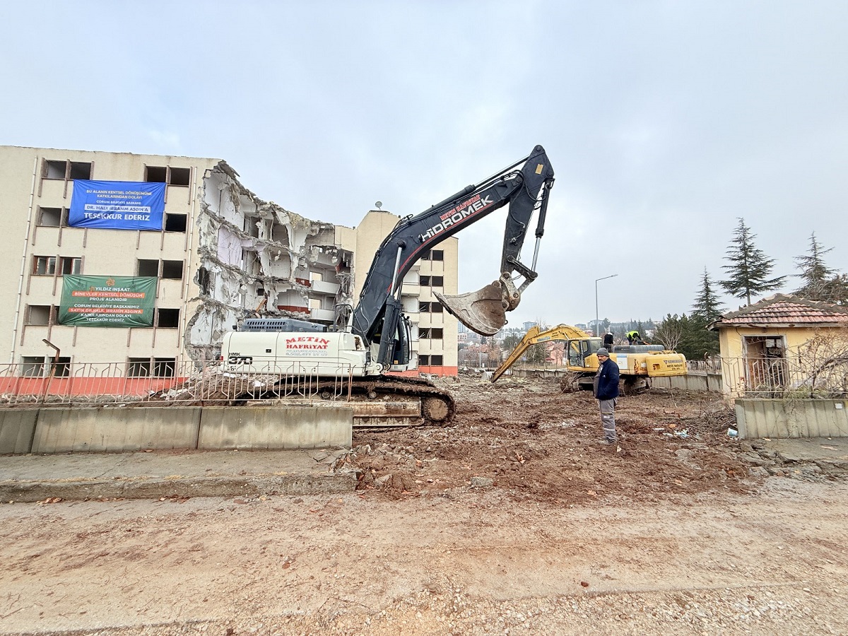 Binevler'de kentsel dönüşüm çalışmaları başladı (1)