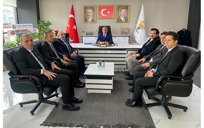 Cemil Çağlar AKP İl Başkanlığı Ziyareti 1