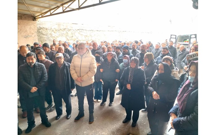 Cenaze törenine çok sayıda vatandaş katıldı