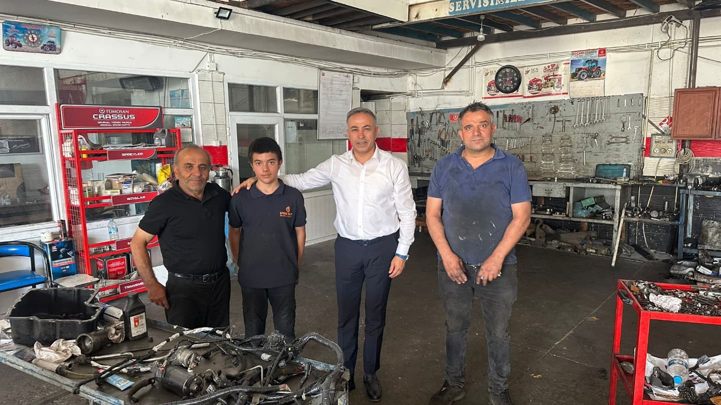 CHP Çorum Milletvekili Mehmet Tahtasız, sanayi esnafının sorunlarını dinledi (1)