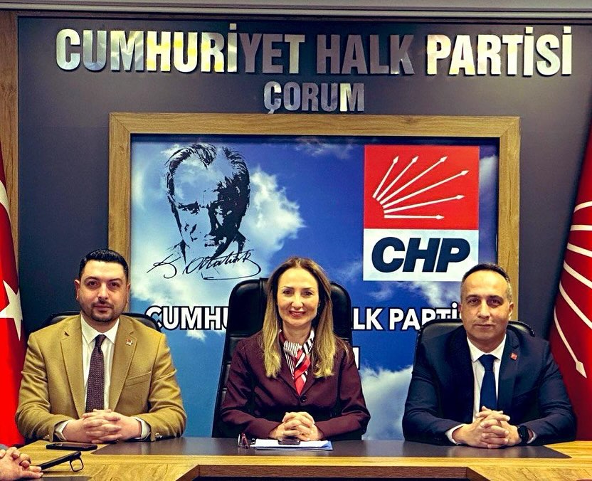 CHP Genel Başkan Yardımcısı Aylin Nazlıaka, Çorum'da basın toplantısı düzenledi (1)