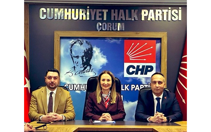 CHP Genel Başkan Yardımcısı Aylin Nazlıaka, Çorum'da basın toplantısı düzenledi (1)