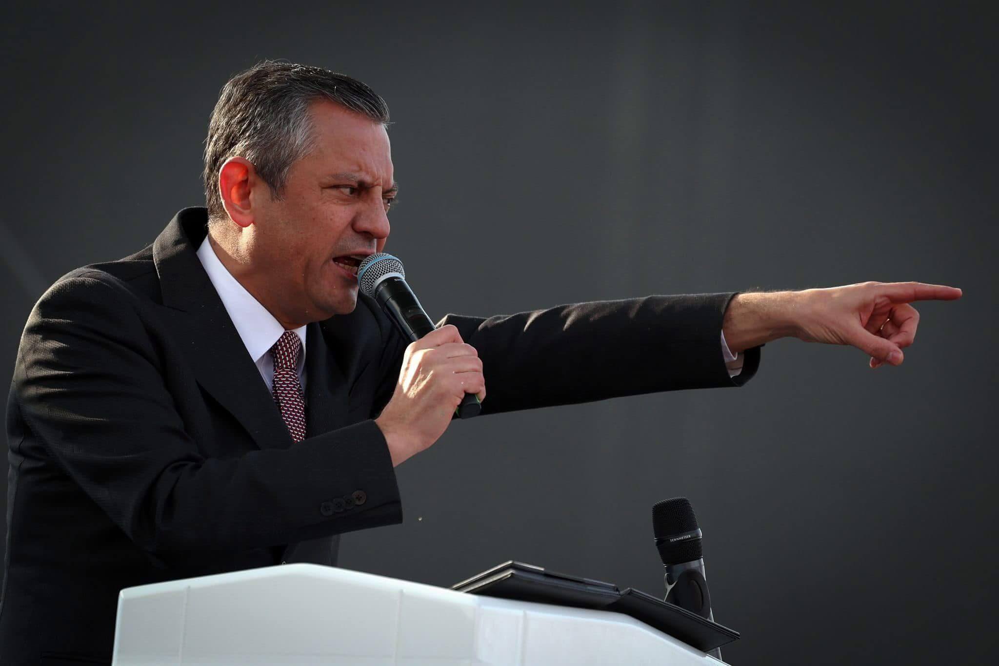 CHP Genel Başkanı Özgür Özel