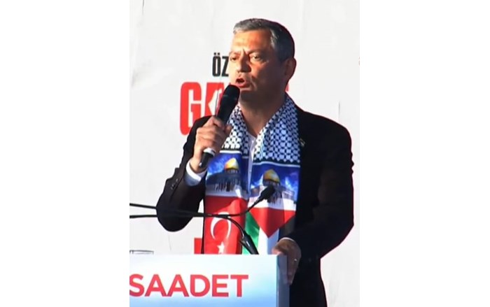 CHP Genel Başkanı Özgür Özel