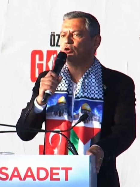 CHP Genel Başkanı Özgür Özel