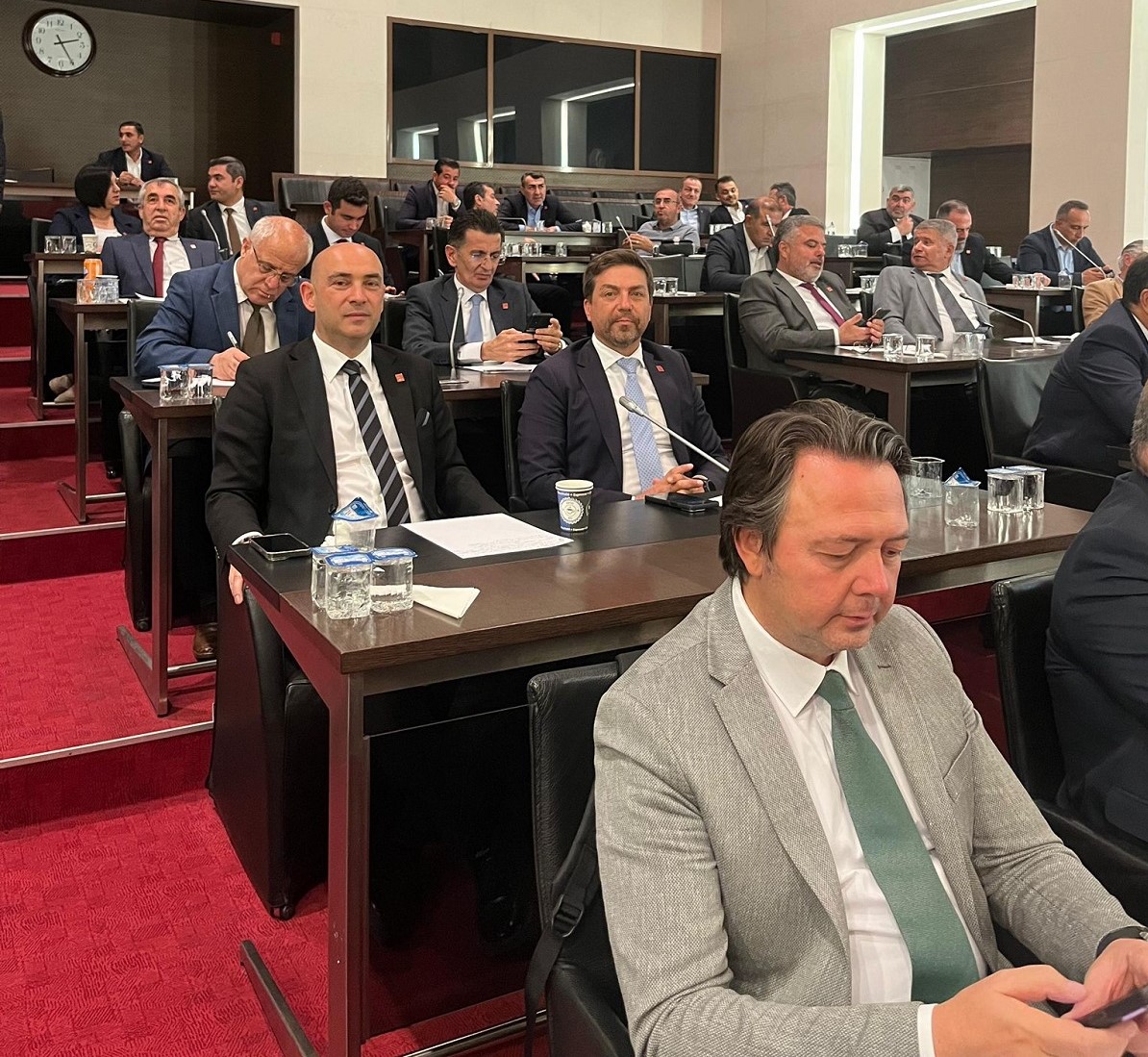 CHP Genel Merkezinde düzenlenen toplantıya Çorum İl Başkanı Dinçer Solmaz da katıldı (2)