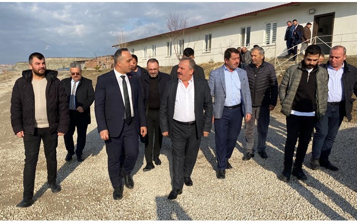 CHP heyeti, Zanaatkarlar Küçük Sanayi Sitesi Yapı Kooperatifi’ni ziyaret etti (2)
