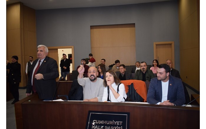 CHP'li Meclis Üyeleri, AKP'li Cengiz'e sert tepki gösterdi (2)