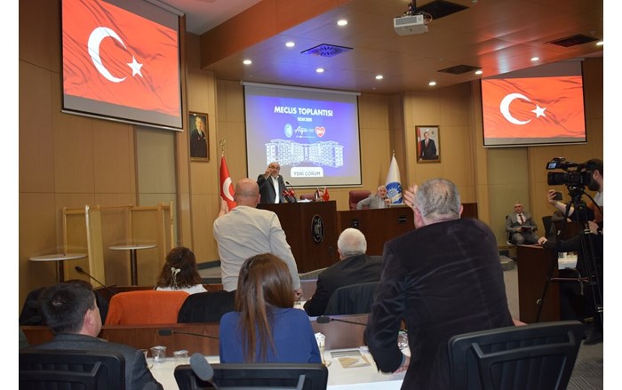 Çorum Belediye Meclisi bol tartışmalı ve gergin ortamda yapıldı (1)