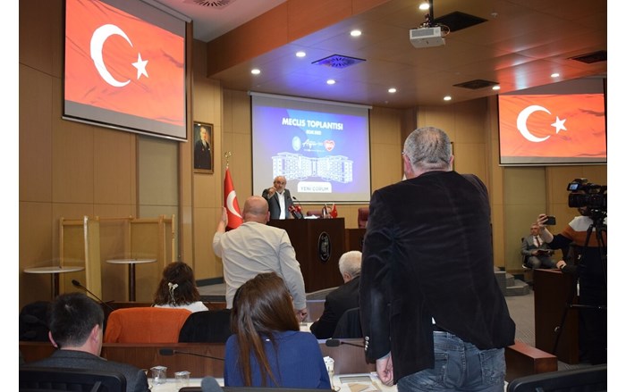 Çorum Belediye Meclisi bol tartışmalı ve gergin ortamda yapıldı (2)