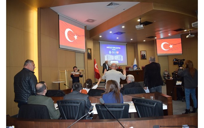 Çorum Belediye Meclisi bol tartışmalı ve gergin ortamda yapıldı (7)