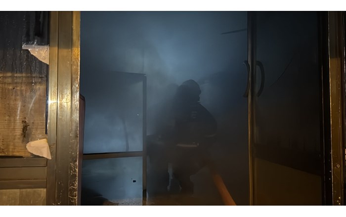 Çorum Belediyesi itfaiye ekipleri, adeta yangından yangına koştu