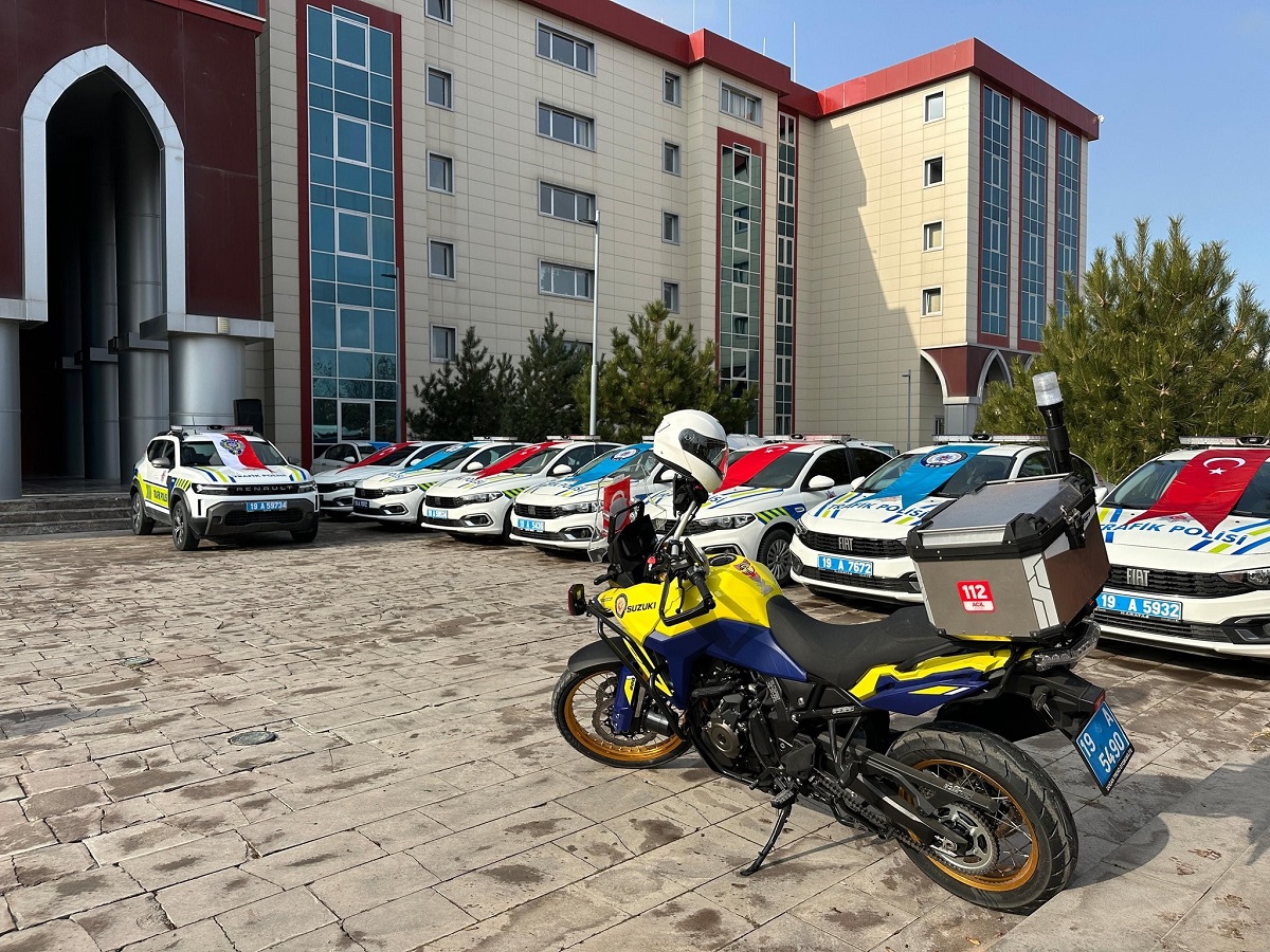 Çorum Emniyet Müdürlüğü, 21 yeni araca kavuştu (2)