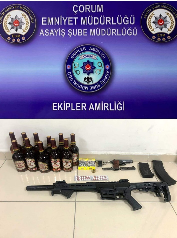 Çorum Emniyet Müdürlüğü, son bir hafta içinde çok sayıda suç aleti ele geçirdi (1)