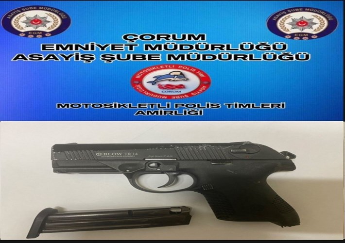 Çorum Emniyet Müdürlüğü tarafından yapılan kontrollerde ele geçirilen suç aletleri (2)