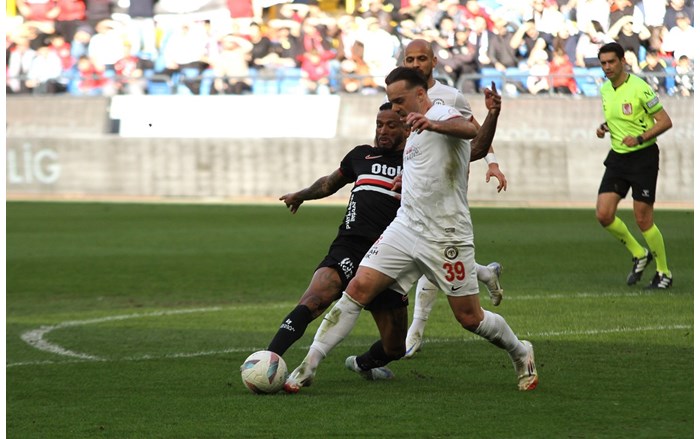 Çorum FK, Gençlerbirliği'ni deplasmanda 2 1 yendi (7)