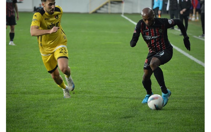Çorum FK, İstanbulspor'u 3 1 yendi (4)