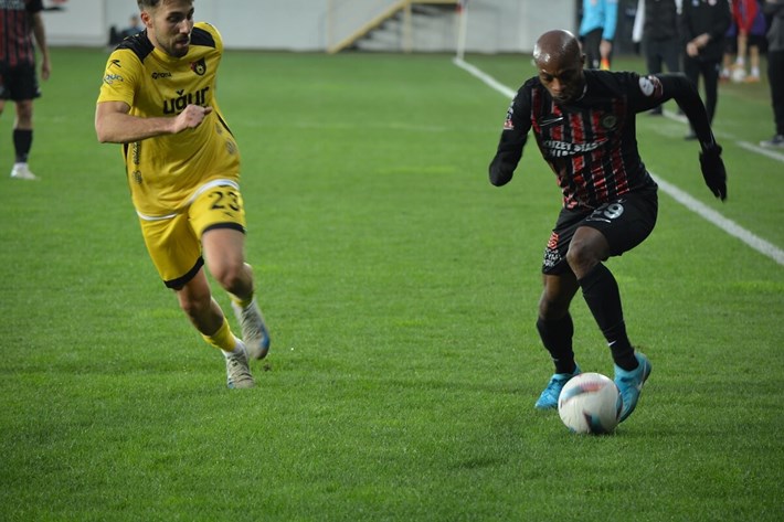 Çorum FK, İstanbulspor'u 3 1 yendi (4)