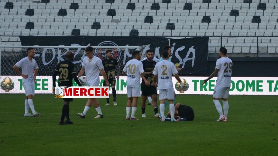 Çorum FK oyuncusu Manisa maçında sakatlandı